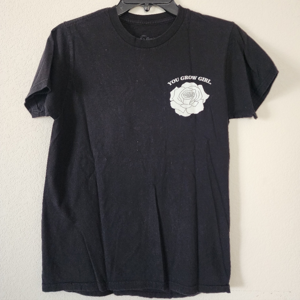 Viva La Bonita Black Graphic Short Sleeve T-Shirt Junior's Small